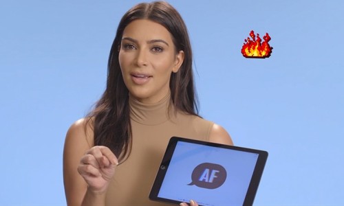 Kim Kardashian 亲自示范 Kimoji 热门表情