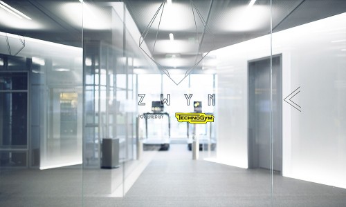 这家在三里屯新开的“健身工作室”，强调沉浸式体验