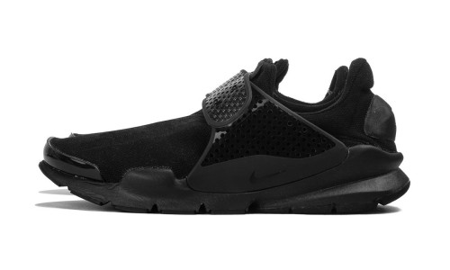 黑魂来了！Nike Sock Dart 两款新配色开启发售