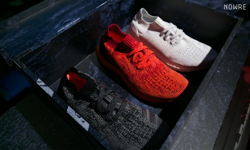 塑造跑鞋新轮廓，adidas Ultra BOOST Uncaged with Color 系列发布