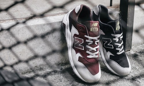这两双 20 周年版 NB 580，看起来像在为秋天做准备