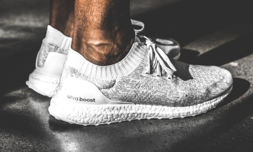 UltraBOOST Uncaged 打破 adidas 销售纪录