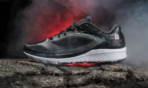 Saucony x Premier 联名 Kinvara 7 “Night Strike” 鞋款