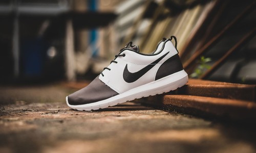 Nike 与巴西时装设计师 Pedro Lourenco 带来全新 Roshe NM