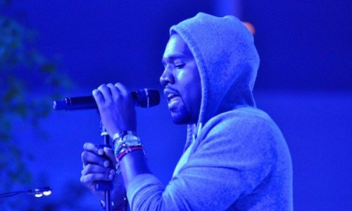 Kanye West 喊话库克：“不要把自己当乔布斯。”