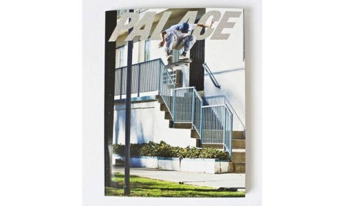 在 《THE PALACE BOOK》 之后，Palace 终于推出其品牌的首本杂志