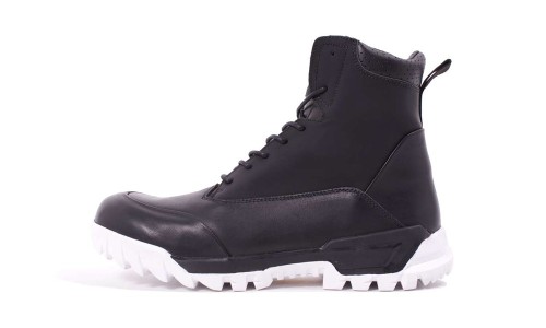 Stone Island x Diemme 联名防水靴款释出