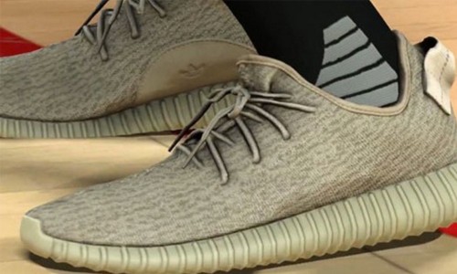在 NBA 2K17 中，你可以给球员穿上 Yeezy Boost 350