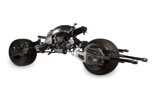 蝙蝠侠前传《黑暗骑士》中 BATPOD 摩托车被拍卖