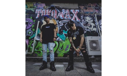 EWING ATHLETICS × atmos × AK-69 × DJ RYOW 共同打造四方联乘鞋款