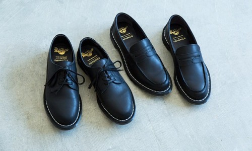这两双 nanamica x Dr. Martens 虽没有机能性，但也依旧简约好看