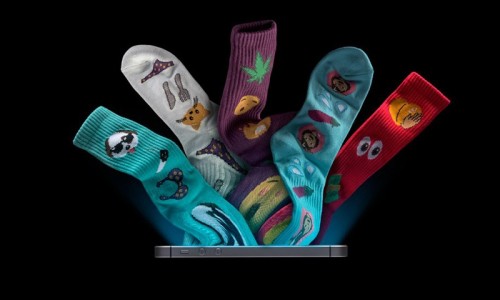 HUF 这次把 Emoji 表情运用到了袜子上