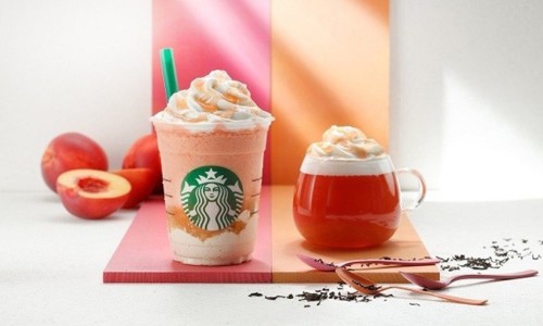 星巴克再玩创意，推出全新蜜桃特饮