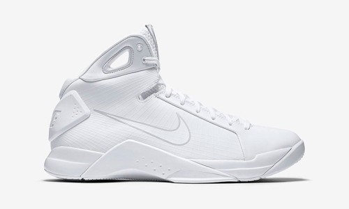 Nike 带回 OG 版 Hyperdunk “Triple White” 配色