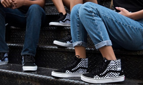 Vans 携手 The Meatball Shop 带来 Sk8-Hi 系列联乘鞋款