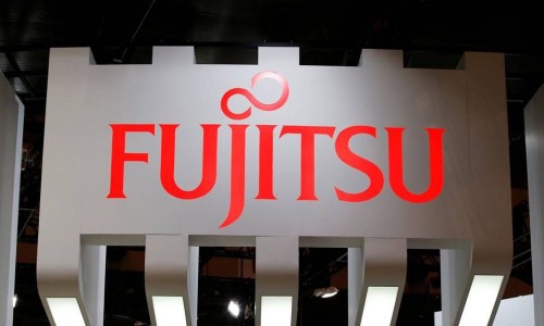 富士通考虑将所有的 PC 业务售予联想集团