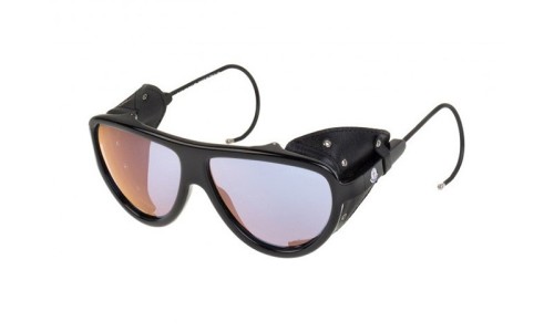 Moncler 带来 2016 秋季眼镜系列