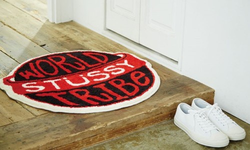 有型如你，家门口也许还缺一块这么潮的地毯