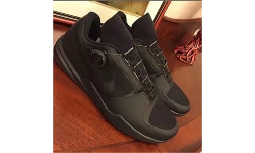 科比下一代签名鞋 Nike Kobe A.D. 曝光，貌似采用了新的鞋带科技