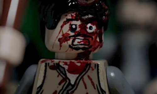 一位“残忍”的网友，通过乐高玩具再一次重现的格伦的死亡现场