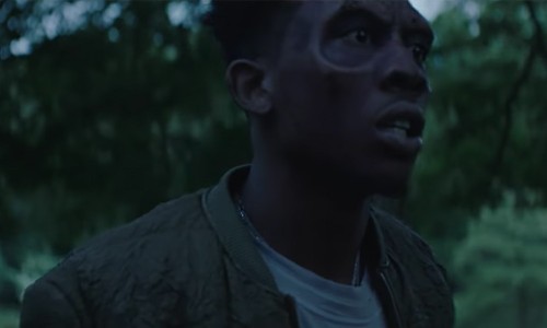 暂时忘了夸张的台风吧，Desiigner 在新歌 MV 中扮了一把僵尸