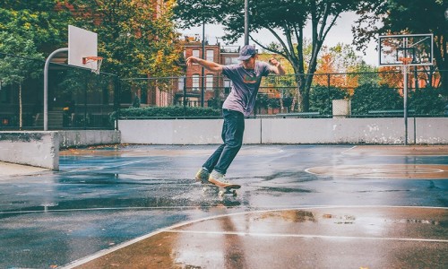 Bodega 这次找到 Vault by Vans 做了个联名