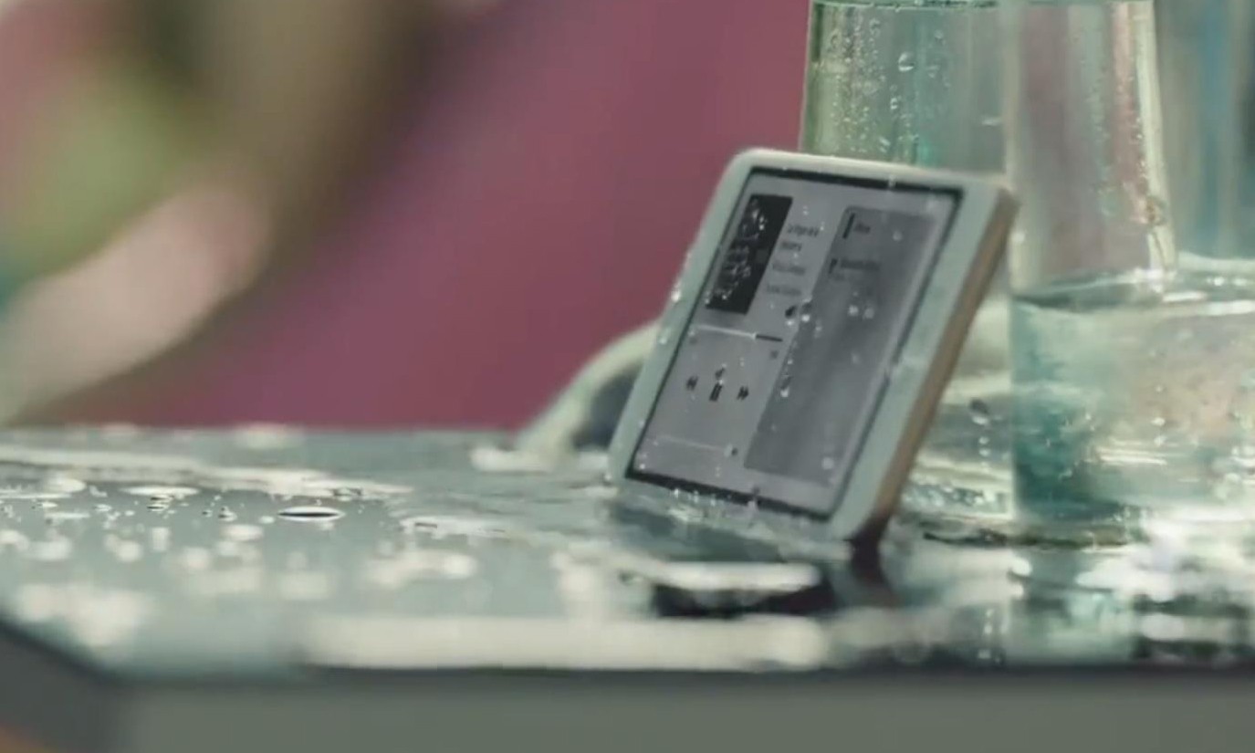 新 iPhone 7 广告向你展示出色防水与立体声音响效果