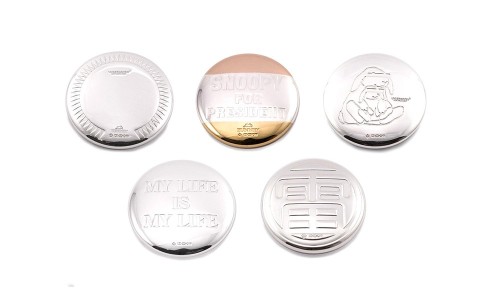 藤原浩停车场的一个小徽章，为啥能卖 3,500 元？