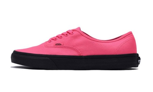 买不到 Vans 和 Gosha Rubchinskiy 的联名 Authentic，不如试试这双