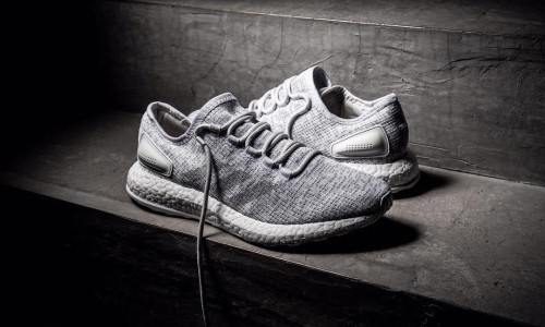 这双全新的 Pure Boost，居然是“椰子”系列的集大成者