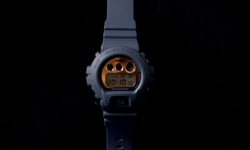 XLARGE 25 周年合作款 G-SHOCK DW-6900 腕表