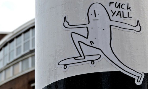 摇滚和滑板，有必要和 “潮流” 闹个你死我活吗？