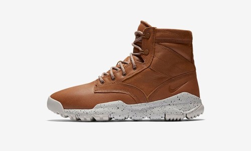 Nike 为 SFB 6