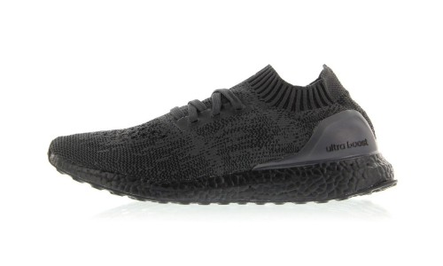 Ultra Boost 全黑配色迟迟没有消息，不妨考虑这双 Uncaged