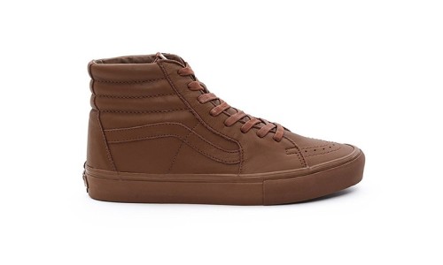 Opening Ceremony 携手 Vans 打造纯皮革鞋款联乘