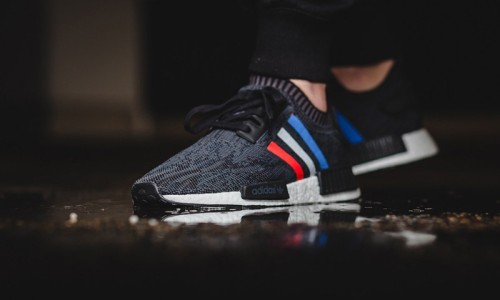 这个期待已久的 adidas Originals NMD_R1 Primeknit “Tricolore” 系列终于要发售了