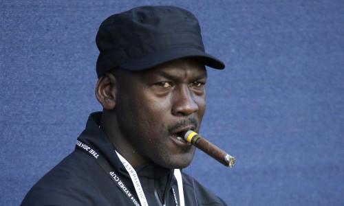 再度榜上有名，Michael Jordan 位列 2016 全美最富明星第四位
