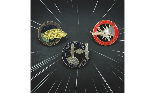 沾着 《侠盗一号》 的光，PINTRILL 推出了几款复古的星战钉章 