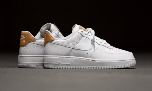 Vachetta Tan 这一火热配色，现在又应用在了 Air Force 1 Low 身上