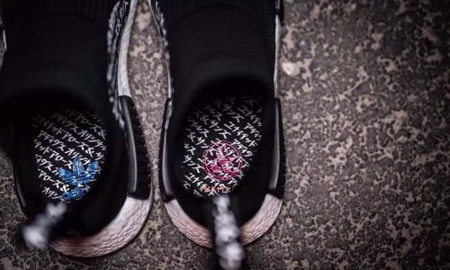 MIKITYPE x adidas Originals 带来联名款 NMD City Sock 