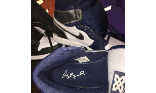Dez Bryant 曝光两双个人专属配色 Air Jordan I