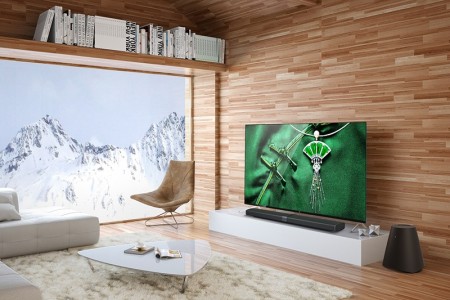 小米带来新款 “准无边框” 小米电视 4