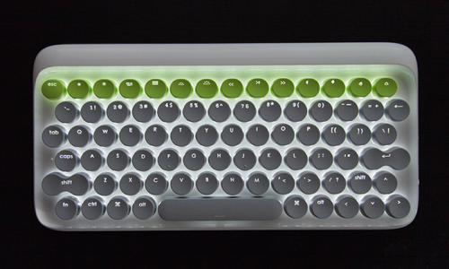 Lofree 无线机械键盘轻巧亮相