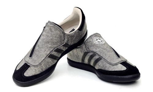 老物寻踪：Stone Island 原来在 2009 年和三叶草合作过