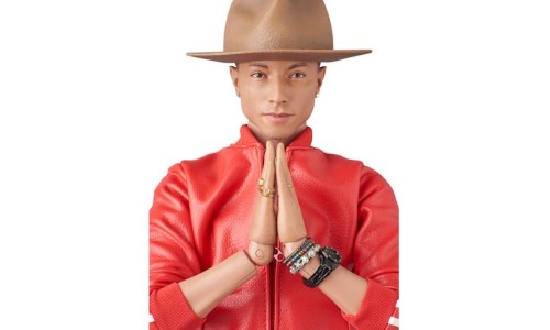 喜欢菲董？那你可要入手这款 Medicom Toy 推出的人偶