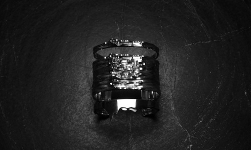 JOY DIVISION 为灵感，JAM HOME MADE 庆祝创立二十周年