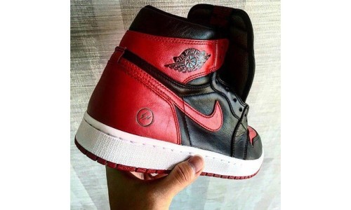恶搞的很逼真？fragment design x Air Jordan I “Bred” 配色现身