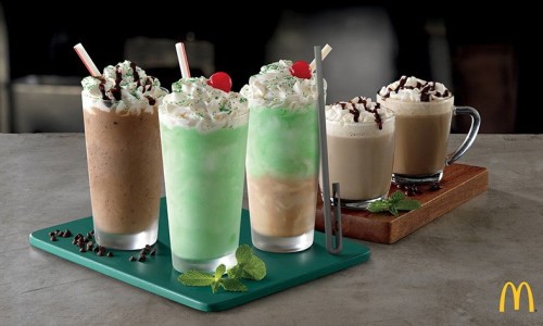 麦当劳为奶昔饮品推出专用吸管