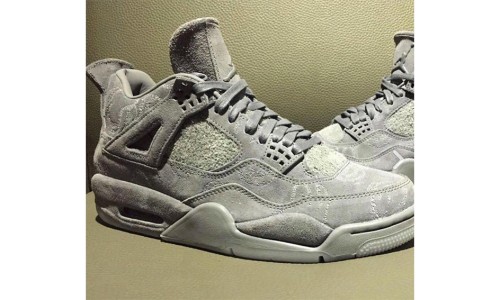 抢先预览 KAWS x Air Jordan IV 联名灰色版本细节