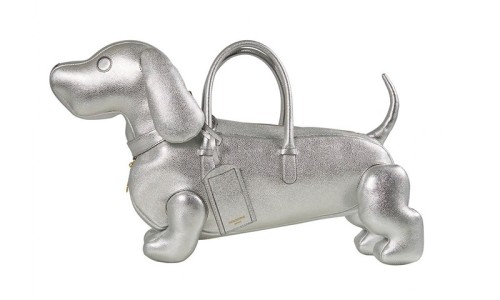 Thom Browne 联手 Dover Street Market 打造银色包袋系列